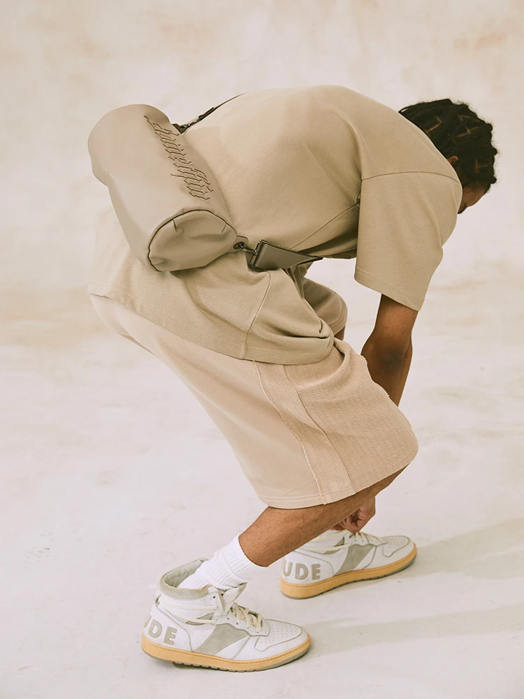 CHIGGALAB 22SS Gothic Letter Patch Embroidered PU Leather American Casual Solid Color Diagonal Bucket Bag Street Trend