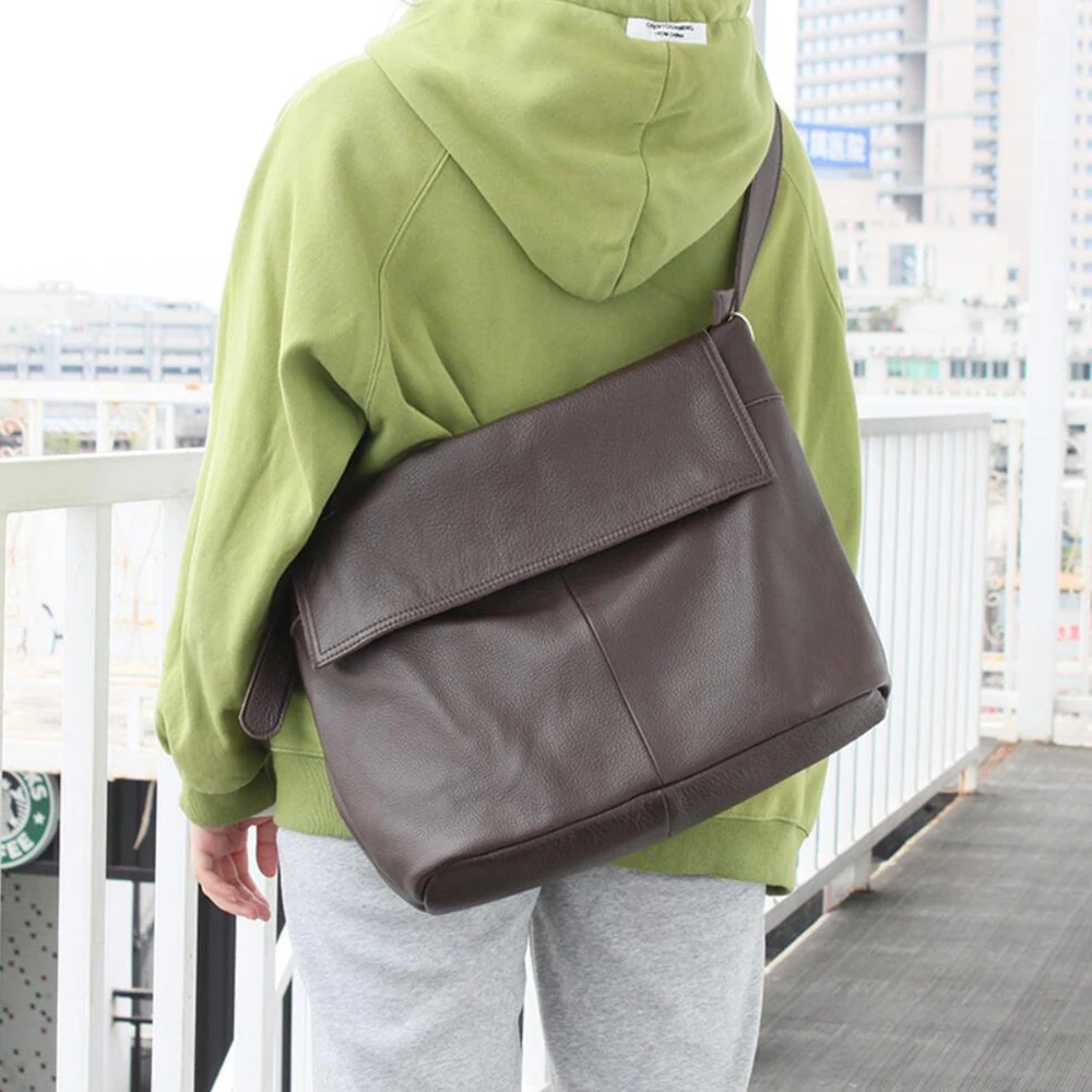 Женская сумка на плечо из натуральной кожи