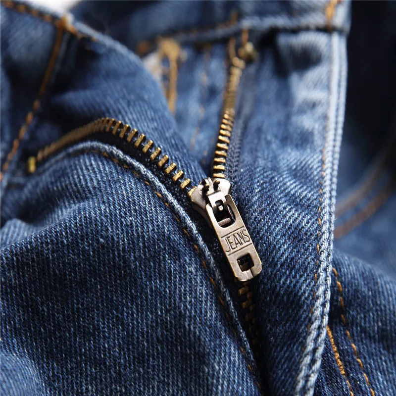 2023 New European American Mens Casual Denim Jeans Large Medium Waist Blue Casual Straight Bored Cattle Pants Free Shipping