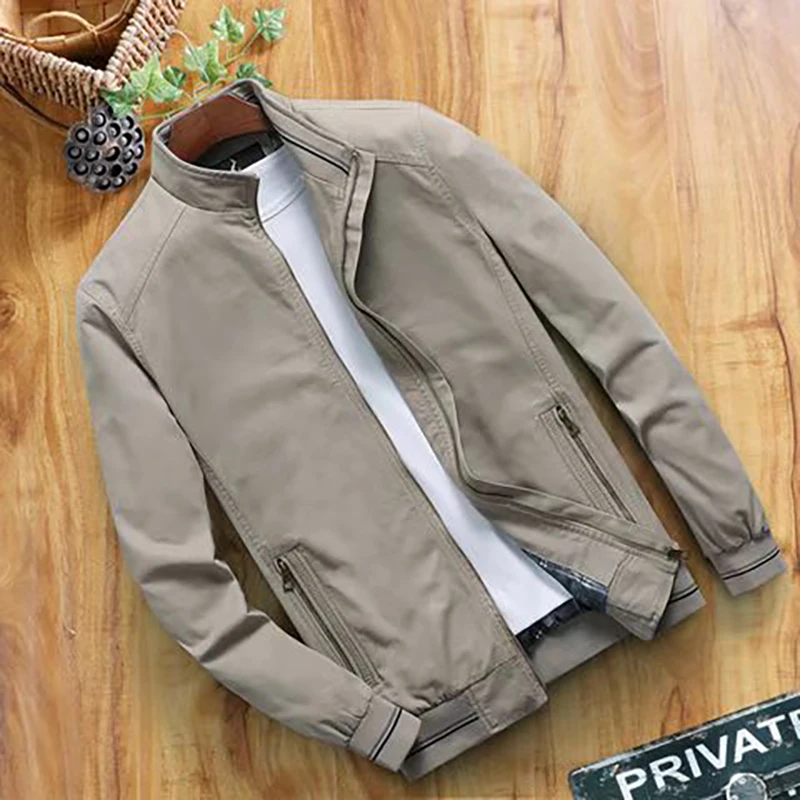 

2022 Mens Outdoor Jackets Hooded Bomber Coats Fashion Casual Windbreaker Jacket Men Spring Autumn New Hot Outwear