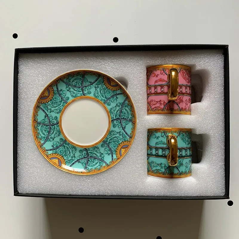 

High Quality Bone Porcelain Coffee Cups Vintage Ceramic Cups On-glazed Advanced Tea Cups And Saucers Sets Luxury Gifts