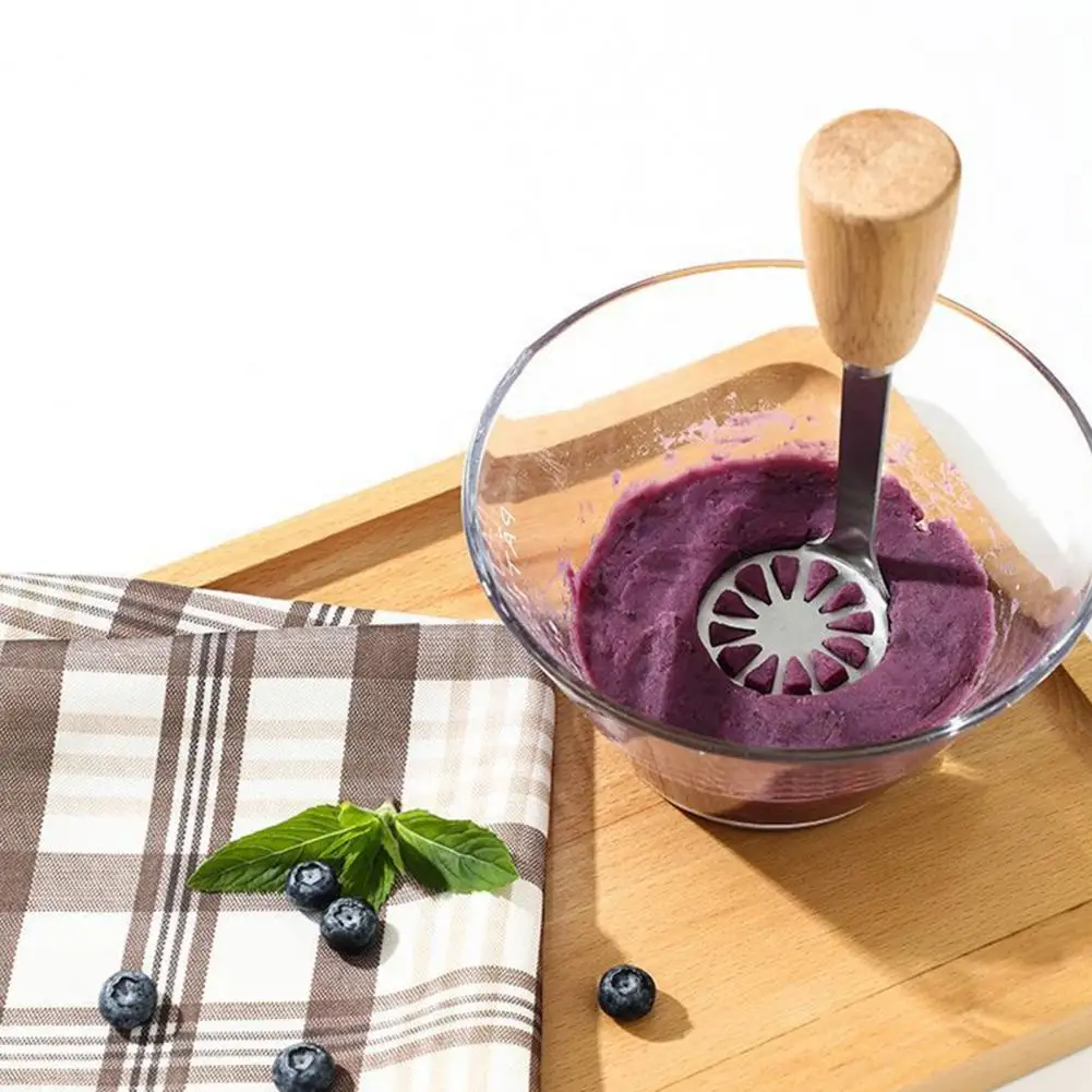 

Stainless Steel Potato Masher Multifunctional Stainless Steel Wood Potato Masher with Long Handle A Must-have for Vegetable