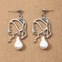 timlee e147 new personality retro girl face imitation pearl alloy drop earring temperament accessories wholesale