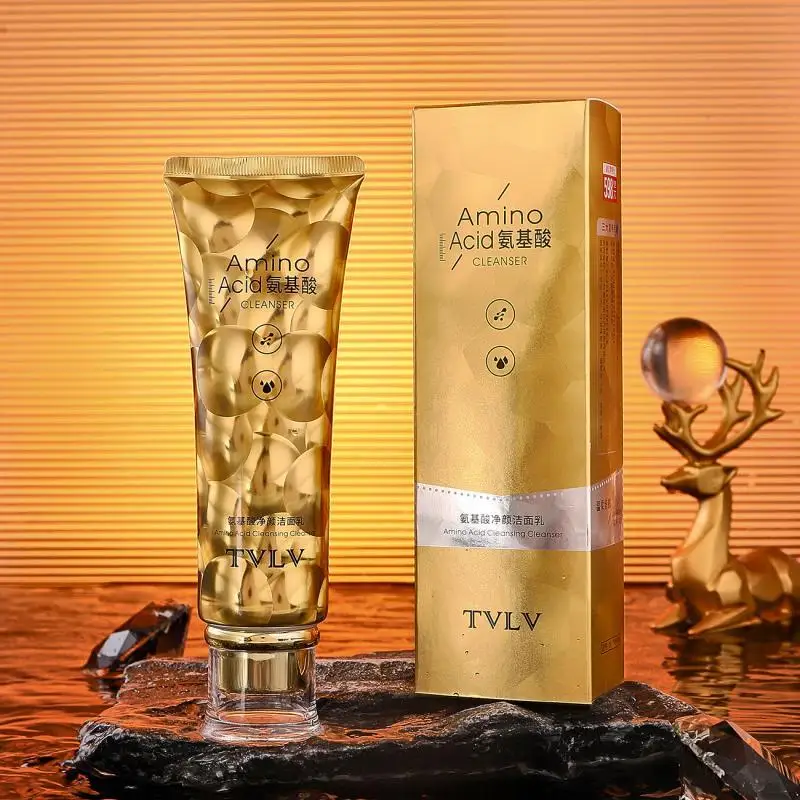 

Увлажняющее Очищающее Средство с аминокислотами мягко очищает кожу, удаляет грязь и улучшает состояние обезвоживания кожи