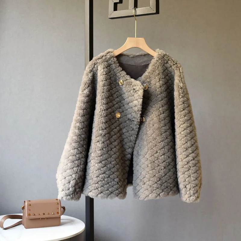 Одежда для женщин OFT2022 новая двубортная овечья стрижка из зерновой флисовой ткани, свободный толстый меховой верхняя одежда из ягнятины, повседневная уличная одежда.