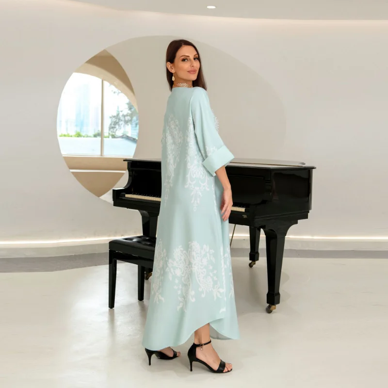 2023 Musulman Abayat Dress Fashion Rhinestones Bubble Beads Five-point Sleeve Abaya Femme Loose Dress for Europe and America.