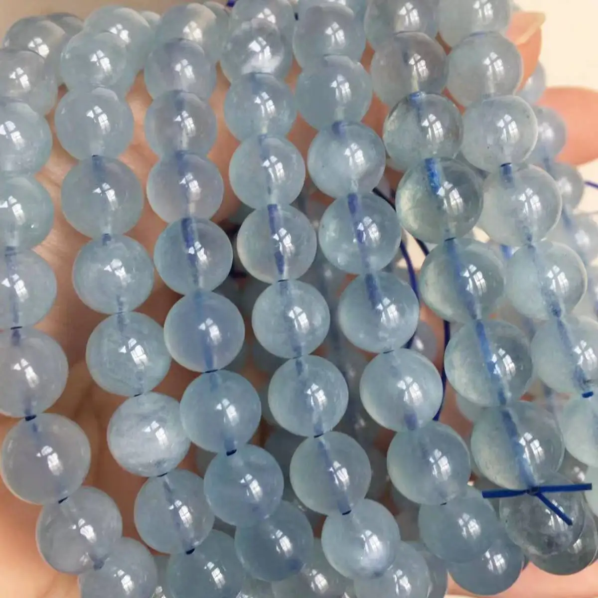 

1 браслет, искусственные бусины A + синие аквамариновые браслеты, высылаются случайным образом