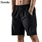Летние мужские спортивные шорты Tuveke для спортзала, мужские спортивные пляжные повседневные Дизайнерские однотонные шорты с кулиской для фитнеса и фитнеса, яркие шорты
