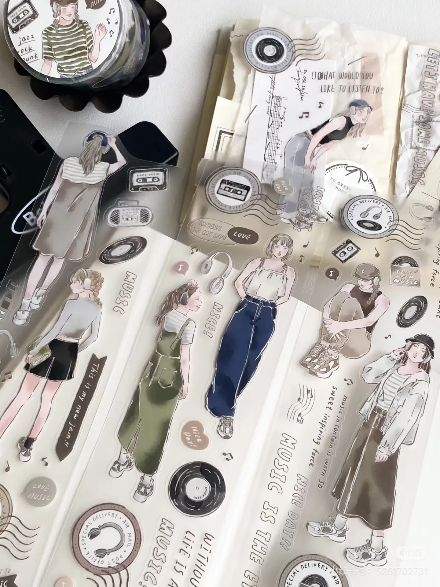 Фото Декоративная наклейка Cloud Nine Studio Vintage Listening Music Girl Washi Tape для планировщиков, DIY-творчества, изготовления открыток и скрапбукинга №2