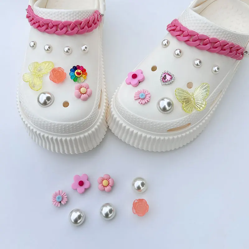 Pink Daisy Sunflowers Charms For Shoes Accessories Pack Vintage Luxury Rhinestone Curb Link Chains DIY New Design Jewelry Gifts