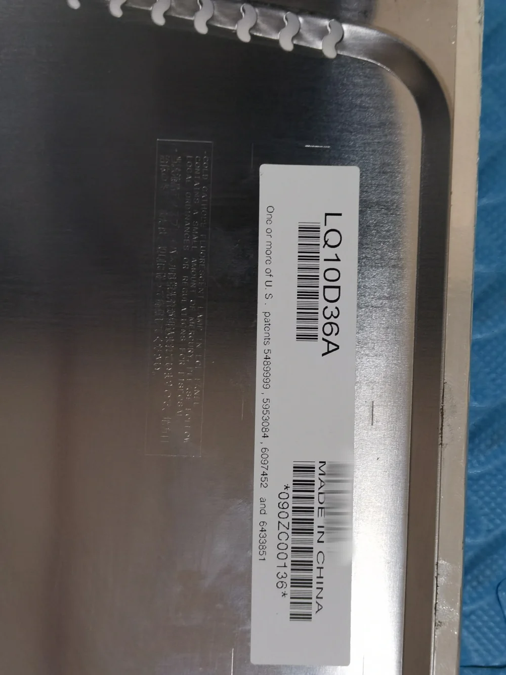 10 4-дюймовая ЖК-панель LQ10D36A