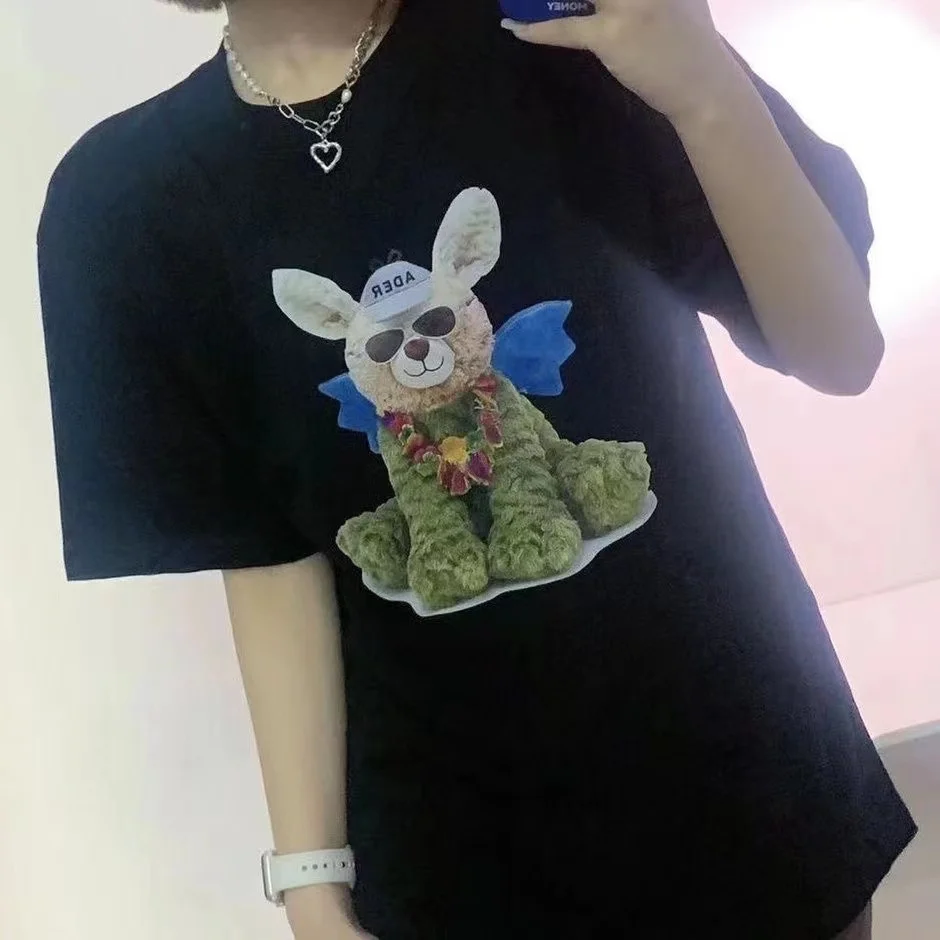 

ADER Unisex Tees Men's and Women's Cartoon Bear Printed Round Neck Short Sleeve All-match T-shirt