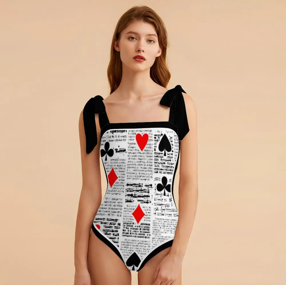 Рисунок 4 - Женский сплошной купальник с квадратным