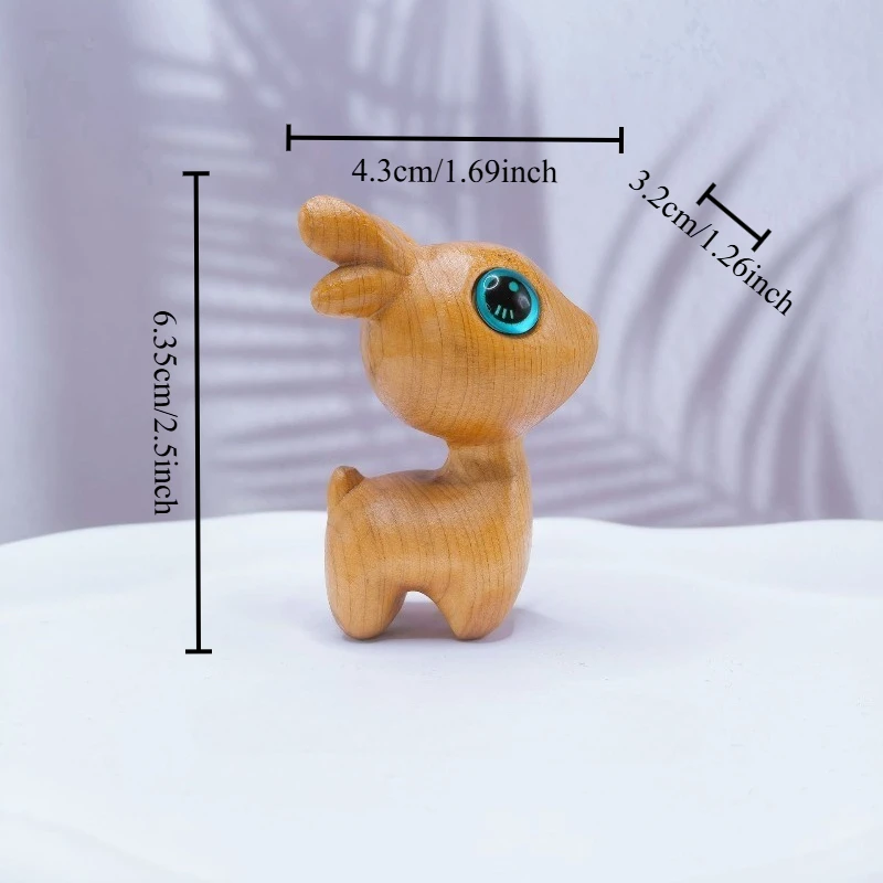 

Деревянные резные фигурки оленя