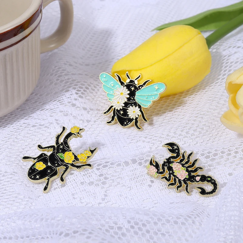 Floral Insects Enamel Pins Custom Nature Moth Cicada Scorpion Brooches Lapel Badges Funny Jewelry Gift for Kids Friends images - 6