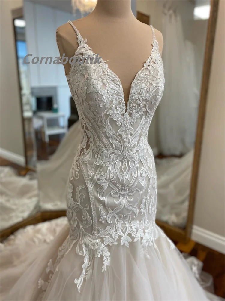 Свадебное платье с юбкой-годе кружевное Тюлевое на бретелях-спагетти