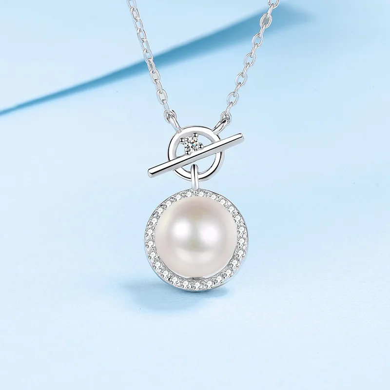 

New Moissanite Diamond 925 Silver Necklace for Women Light Luxury Micro-inlaid Freshwater Flawless Pearl Pendant Clavicle Chain
