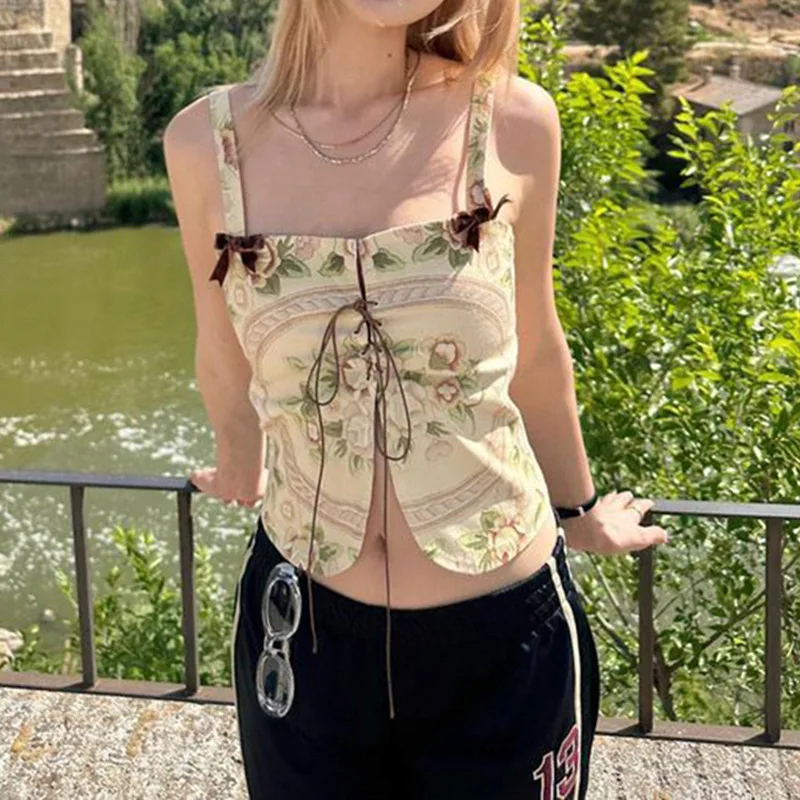 

Европейский и американский Летний простой стиль пикантный контрастный галстук-бабочка в стиле ретро индивидуальный Топ в стиле Хай-стрит с принтом для двора