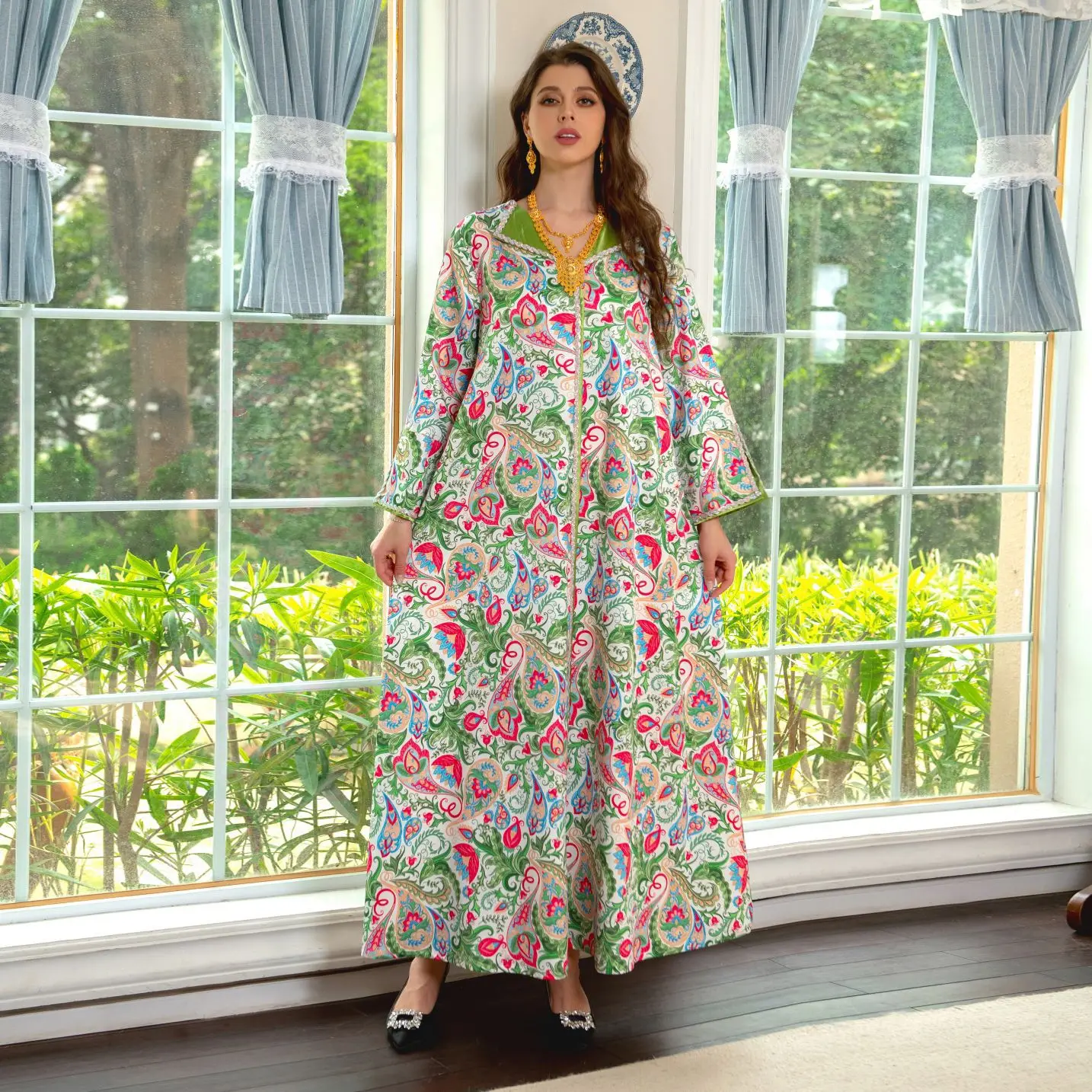 Muslim Women's 2023 Summer Abaya Long sleeved Women's Robe Printed Colorful Iron Diamond Fashion Light Luxury Women's Dress