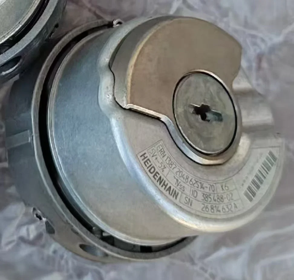 % подлинный ERN1387 2048 62S14-70