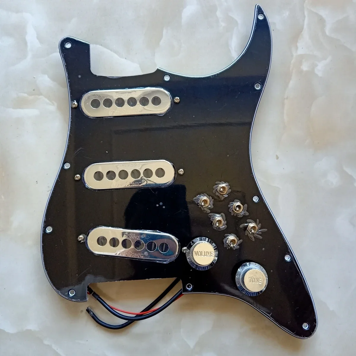 Custom Loaded ST Pickguard London Vintage Mini Tri-Sonic Chrome Pickups 6 Single Cut Switch 1 Set Guitar Wiring Harness