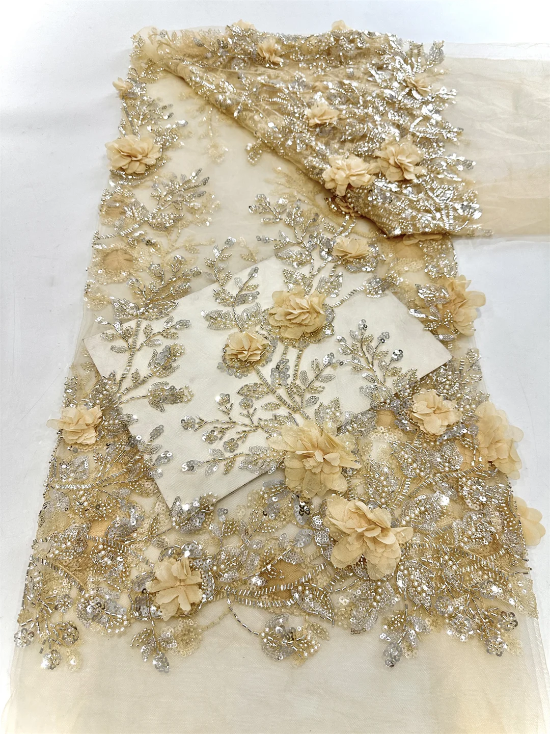 Африканская французская кружевная ткань с бисером 2024 высококачественное