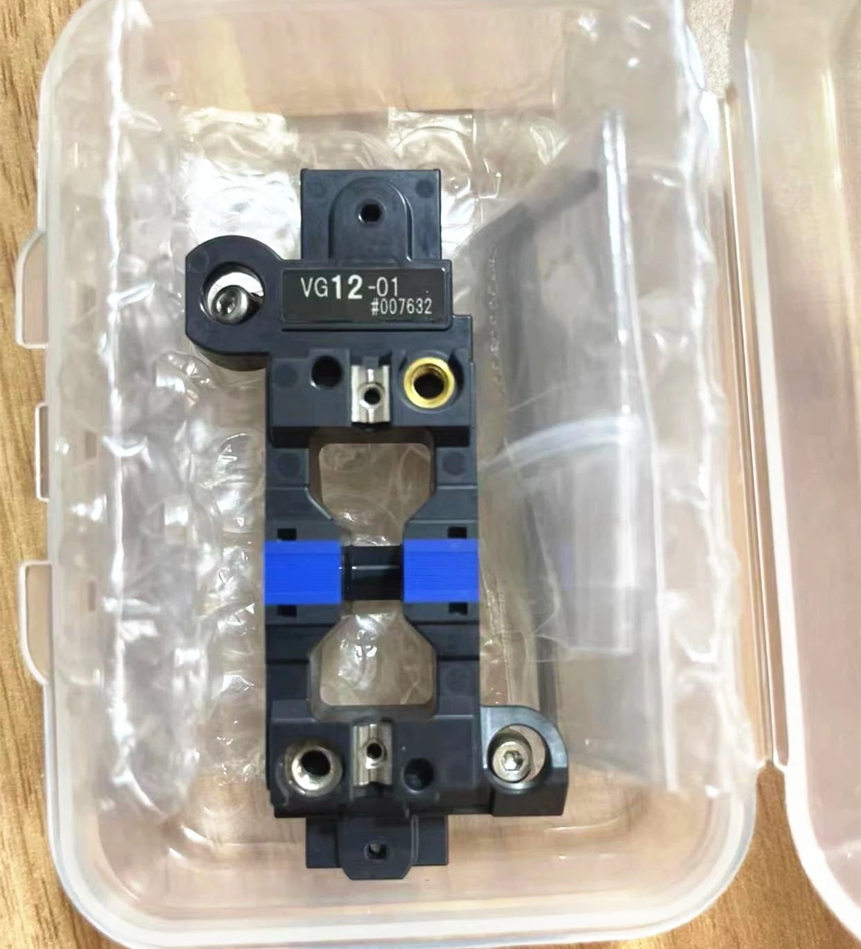 Original FSM-90R FSM-88R Fiber Fusion Machine 12 Core Fiber V-groove Aligner