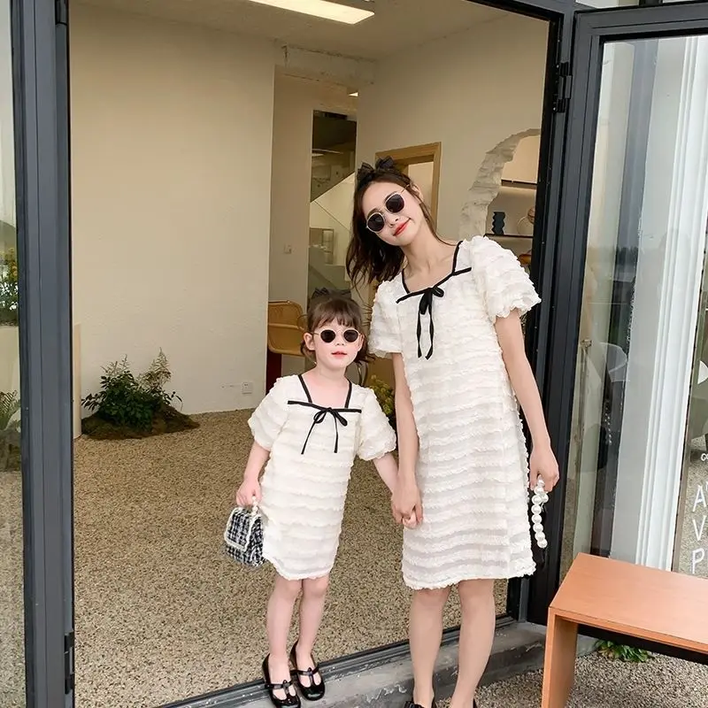 

Sweet Style Family Matching Outfits Summer 2022 Square Collar Puff Sleeved Stright Princess Girl Clothes Top Quality