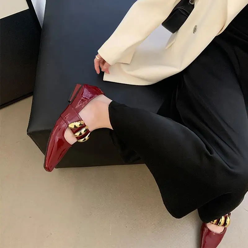 Повседневная женская обувь элегантная Modis с квадратным носком лето 2024 новое