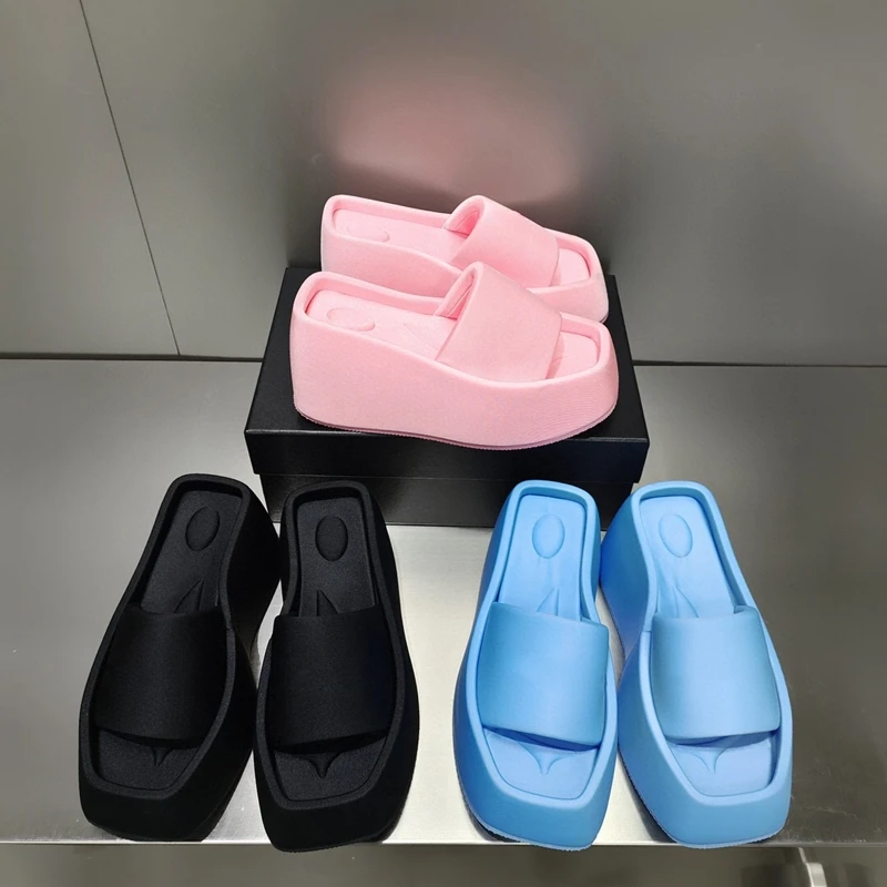 

2022 European and American new women's high-heeled thick-soled sandals, platform-bottomed slip-ons, outer-wearing beach shoes