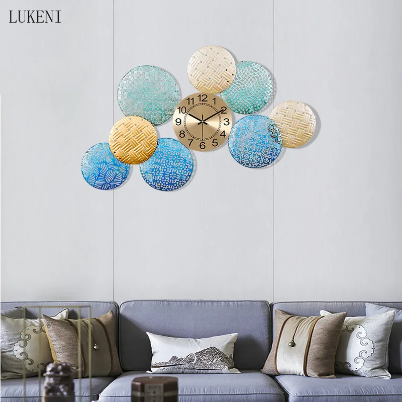 

Nordic Light Luxury Style Living Room Decoration Wall Clock Modern Household Mute Large Clock Bedroom Personality Clock