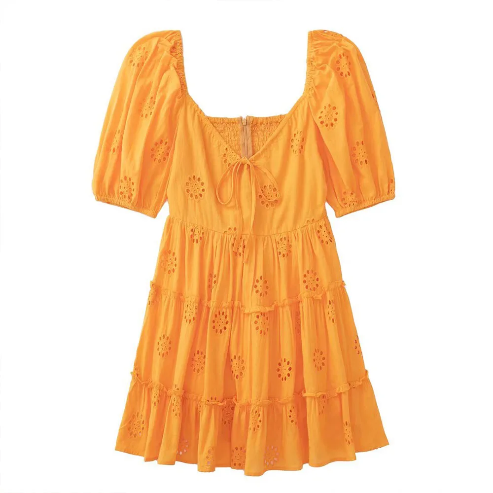 

2022 Spring Women's New Fashion Hollow Embroidered Dress Square Neck Puff Sleeves Back Zipper Mini Skirt Chic Short Skirt