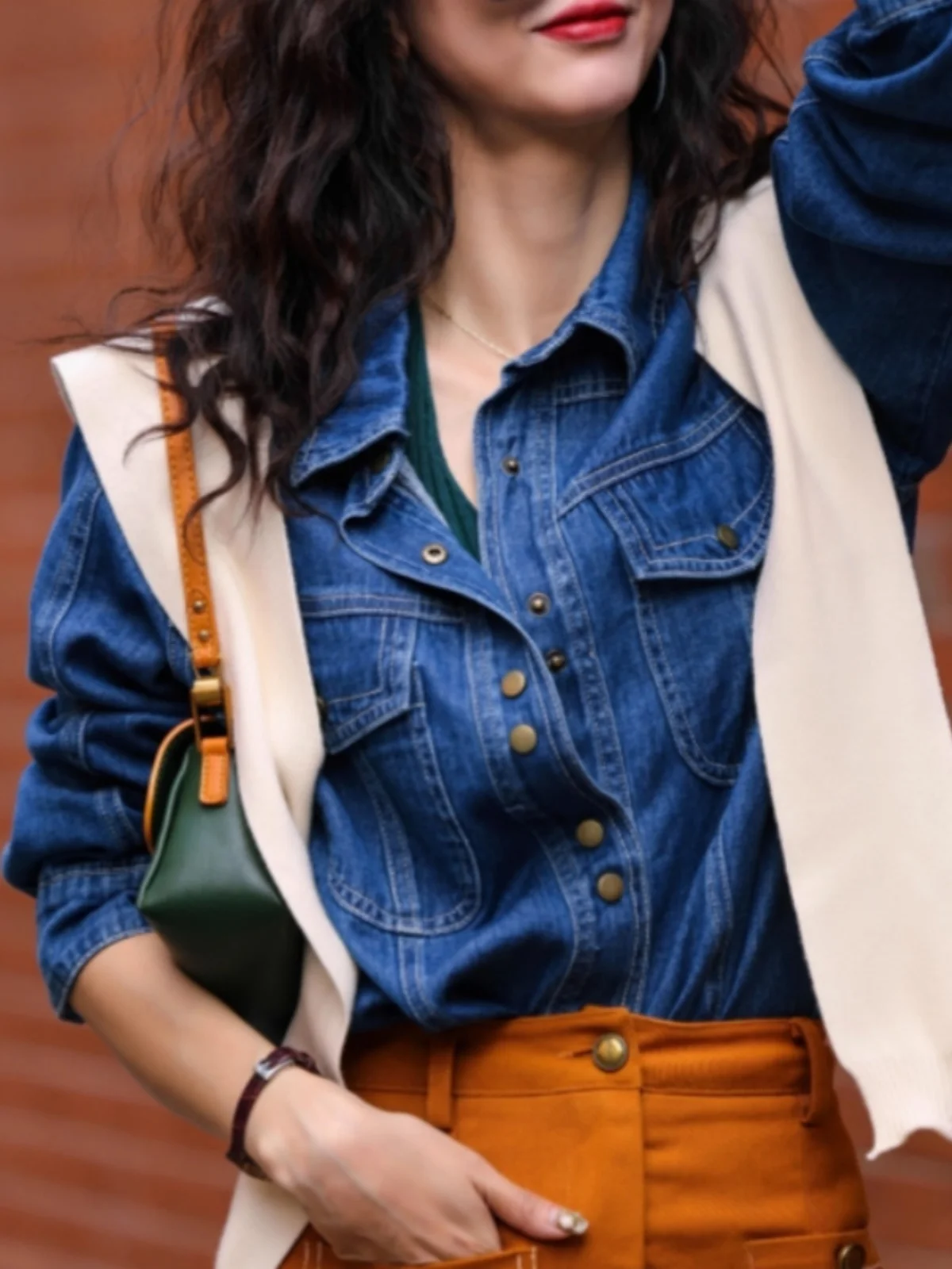 Весенне-осенняя гонконгская рубашка в стиле ретро темно-синяя джинсовая для