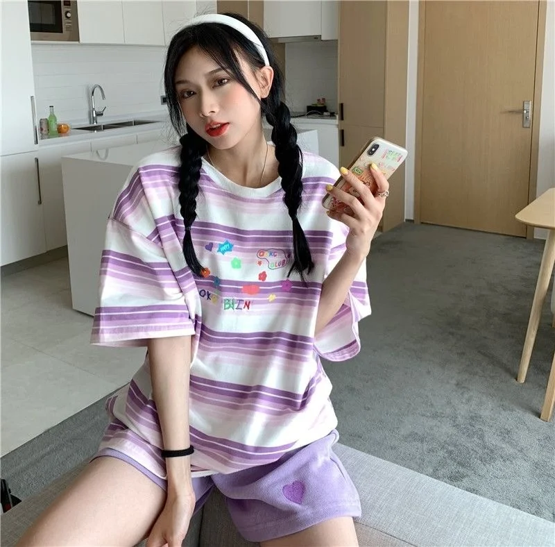 

Cartoon Flower Stripe T-shirt Purple Blue Summer Oversize Women Tee
