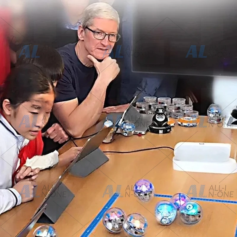 Фото Новинка 2025: Умный программируемый беспроводной мяч Sphero Sprk+BOLT для детей (головоломка) №5
