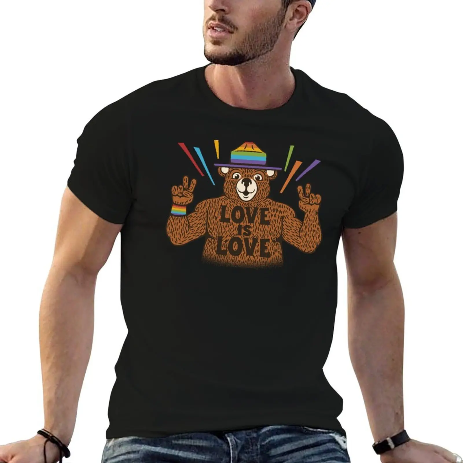 Фото Футболка Love is Love Bear Pride Flag от Tobe Fonseca, дышащая футболка для фитнеса и тренировок №1