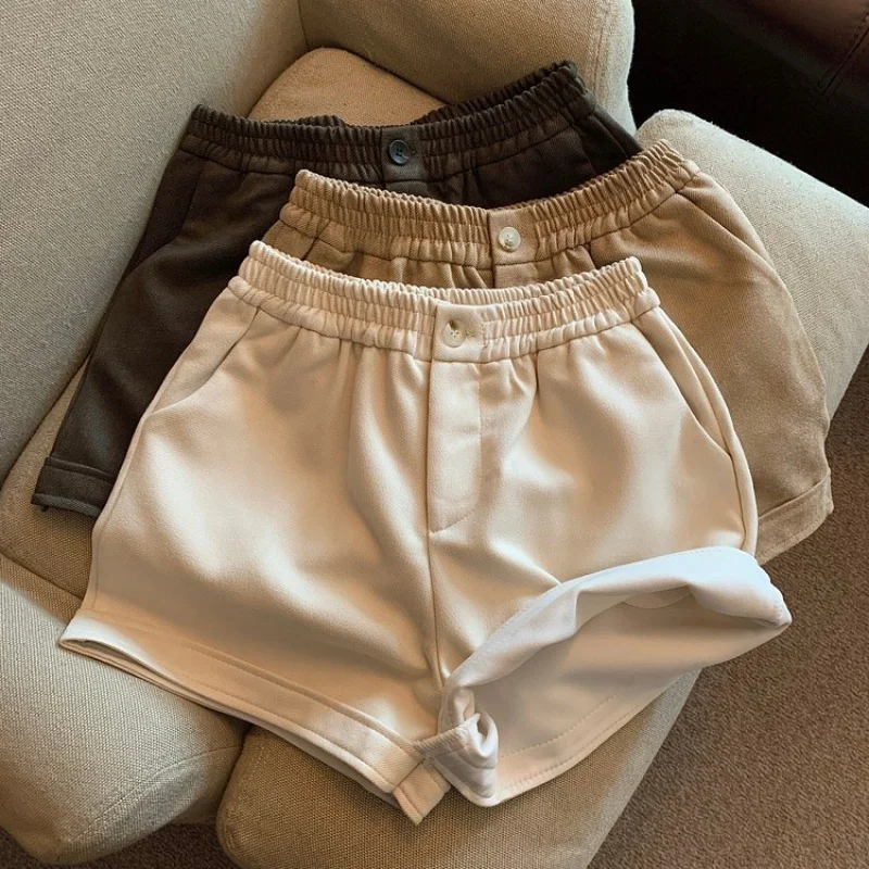 

Vintage versatile casual loose fitting shorts