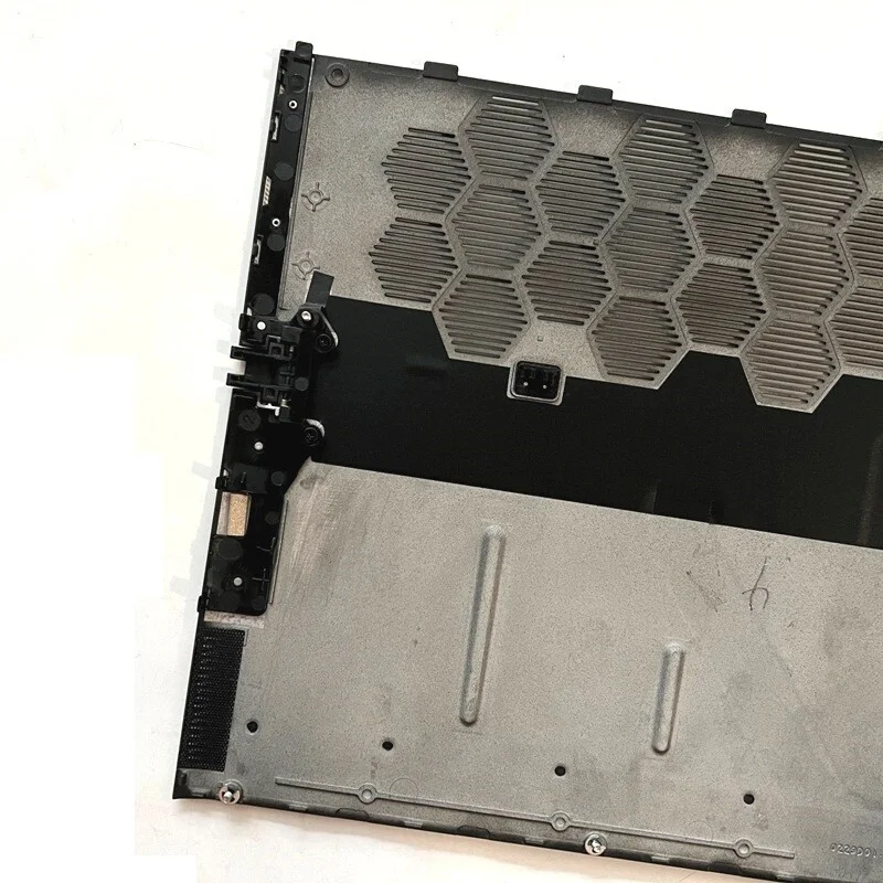 Фото Новый оригинальный нижний корпус для Dell Alienware M15 R2 Lpatop с ЖК-дисплеем KHWHT 0KHWHT №3