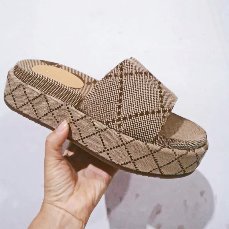 

High quality Denim Slipper Embroidered Cotton Luxury Designer Slides women Fashion thick bottom women Platform Sandals C9-02