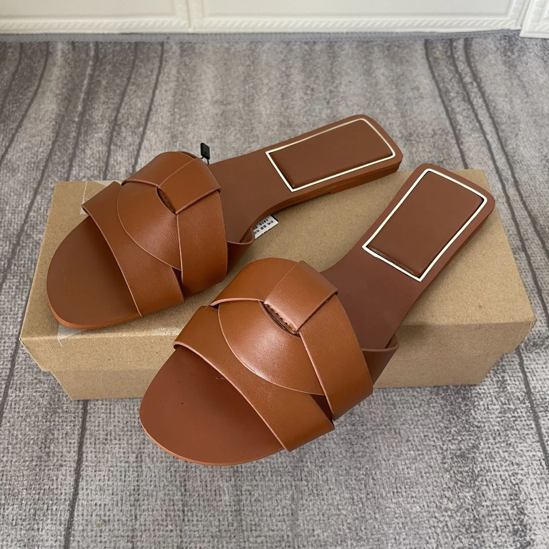

Woman Espadrilles Indoor Outdoor Luxury Designer Shoes Sandals Women Summer New 2022 Elegant Casual Shoes Men's Sandals Flats