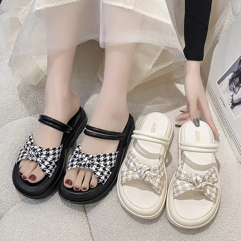 

Female Sandal 2023 Summer Buckle Strap Sale Of Women's Shoes Clear Heels Two Weare Girls Fashion New Gladiator Comfort Low Clogs