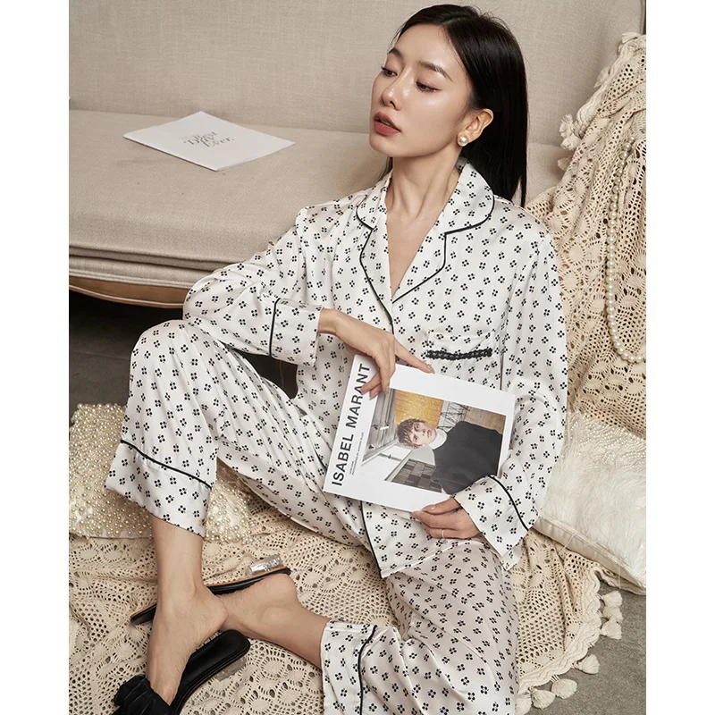 2023 New Arrival Spring and Autumn Lace Small Four-Leaf Flower Ice Silk Pajamas Women's Long-Sleeved French-Style Outdoor Home