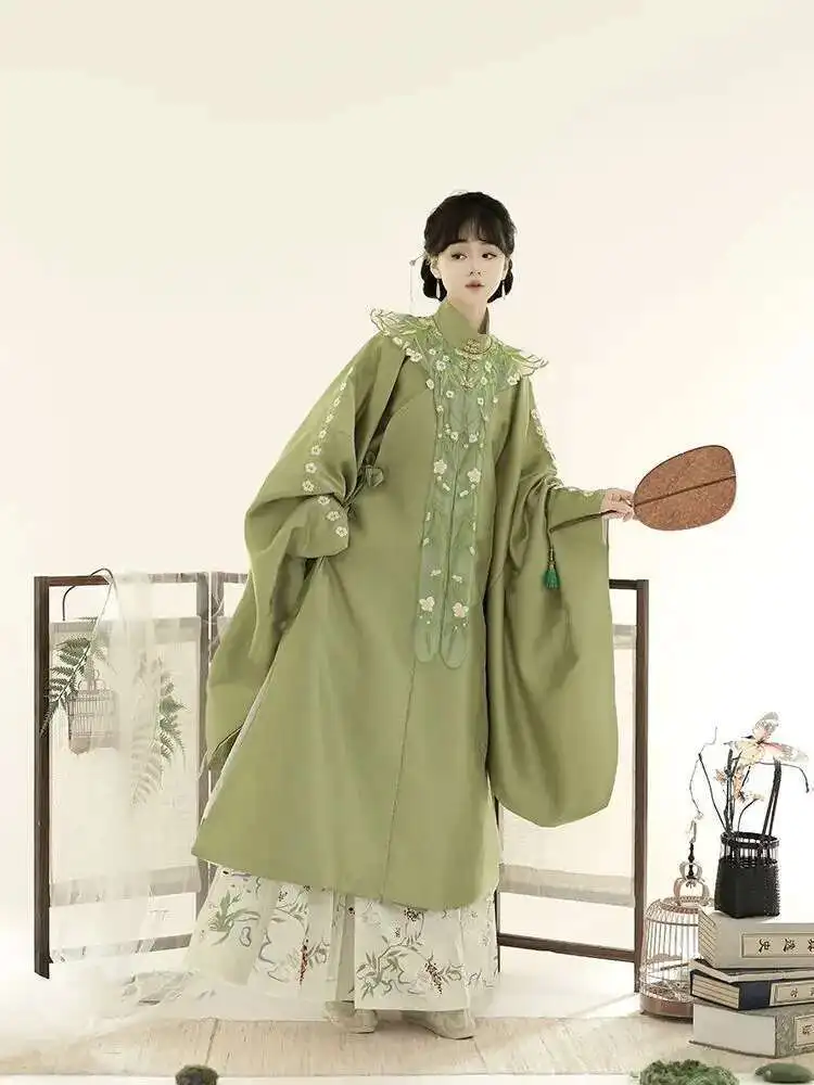Фото Qingyi Huashang поздняя осень Hanfu женская длинная рубашка с объемными плечами династии Мин воротник-стойка диагональной вышивкой №1