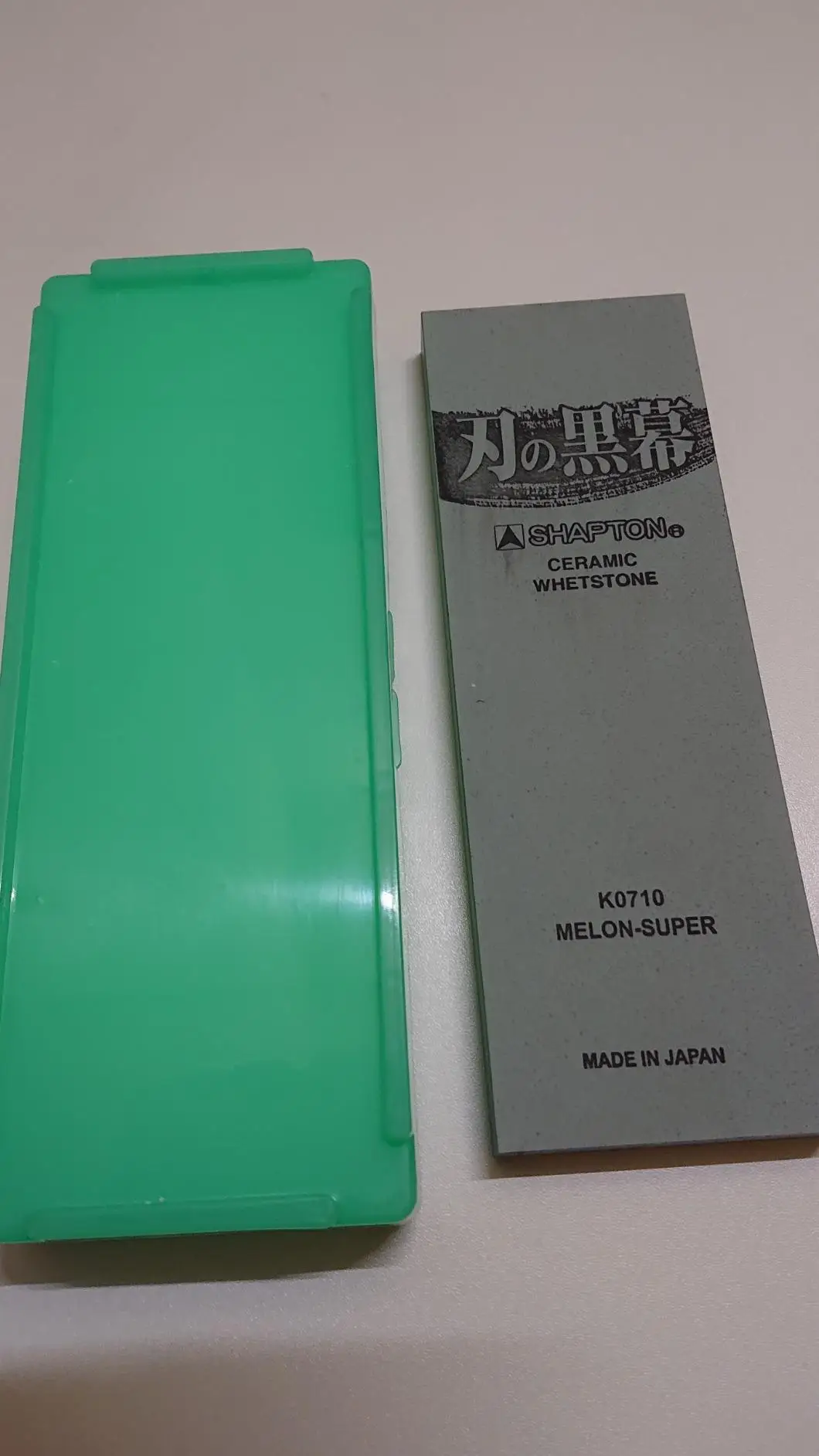 Японский точильный камень SHAPTON Ceramic KUROMAKU #8000