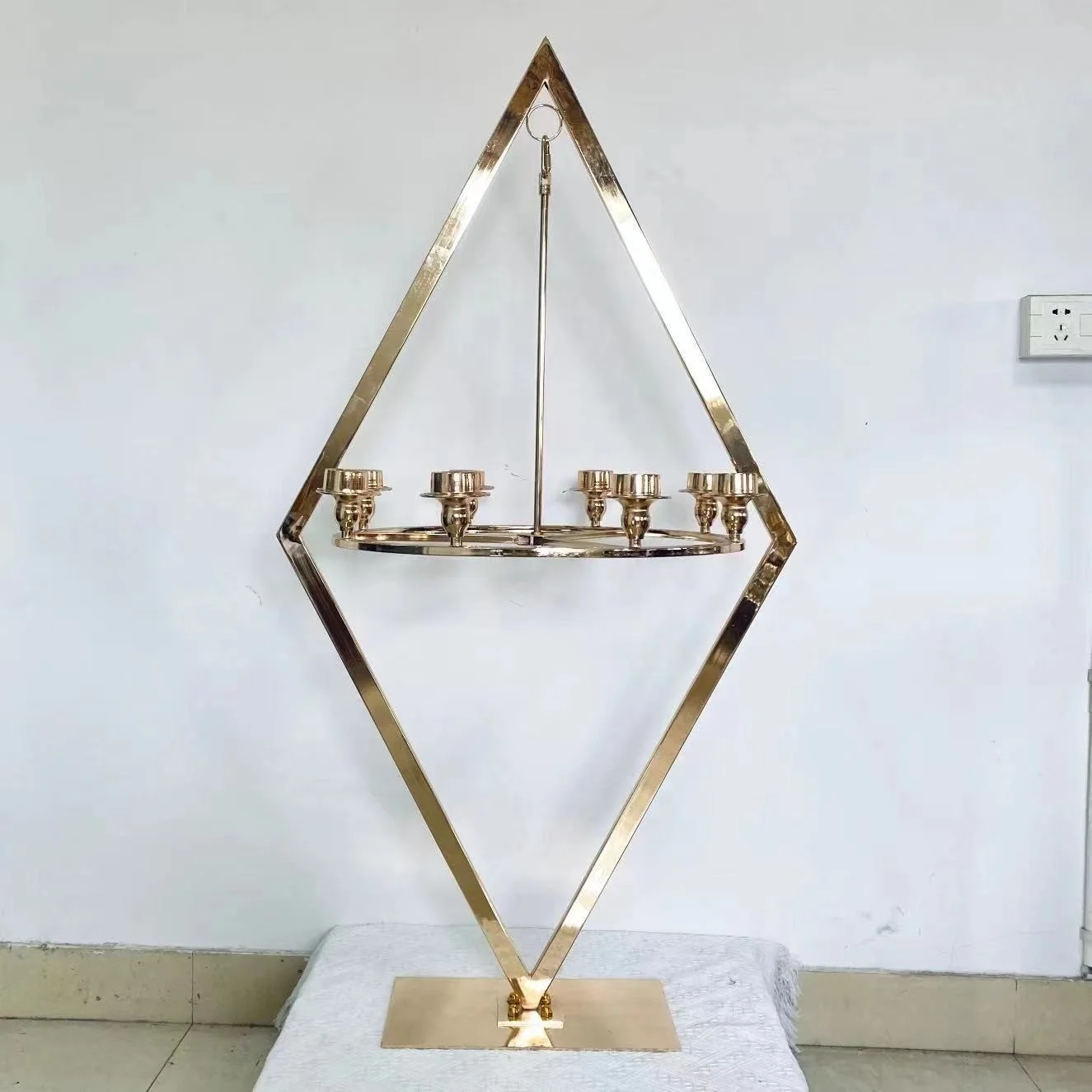 

Nordic iron rhombic candlestick electroplated candlestick metal candlestick