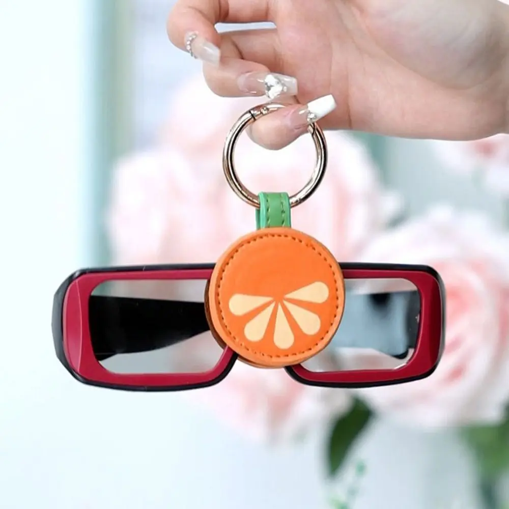 

Anti-lost Leather Magnetic Hat Clip Multi-purpose Cartoon Animal Leather Strap Hat Keeper Clips Hanging on Bag Flower Travel