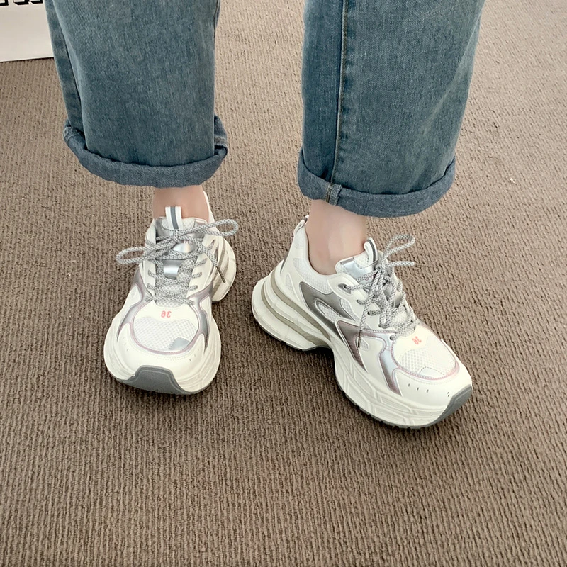 Женские кроссовки на высокой толстой подошве Нескользящие дышащие спортивные