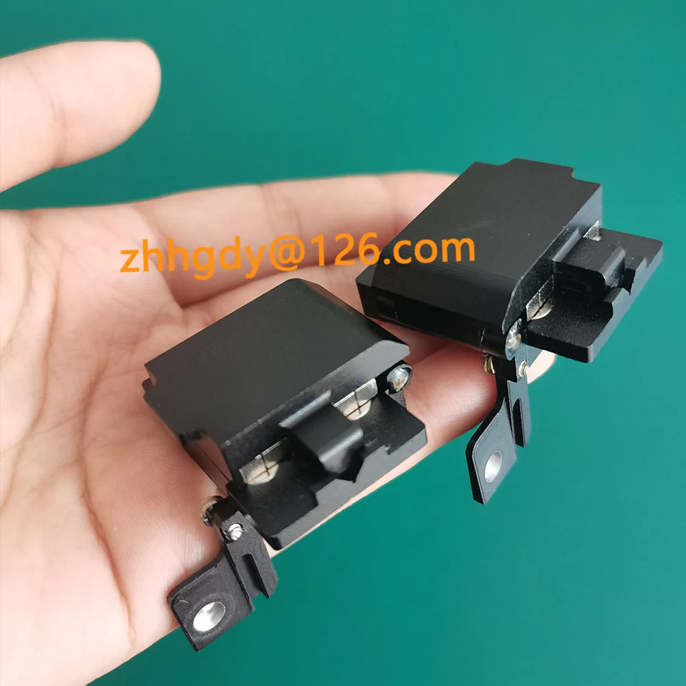 Fiber Optic Fusion Splicer FSM-50S Single-Core Fixture a Pair of 50S Leather Pigtail Single-Core Three-in-one Fixture3 in 1