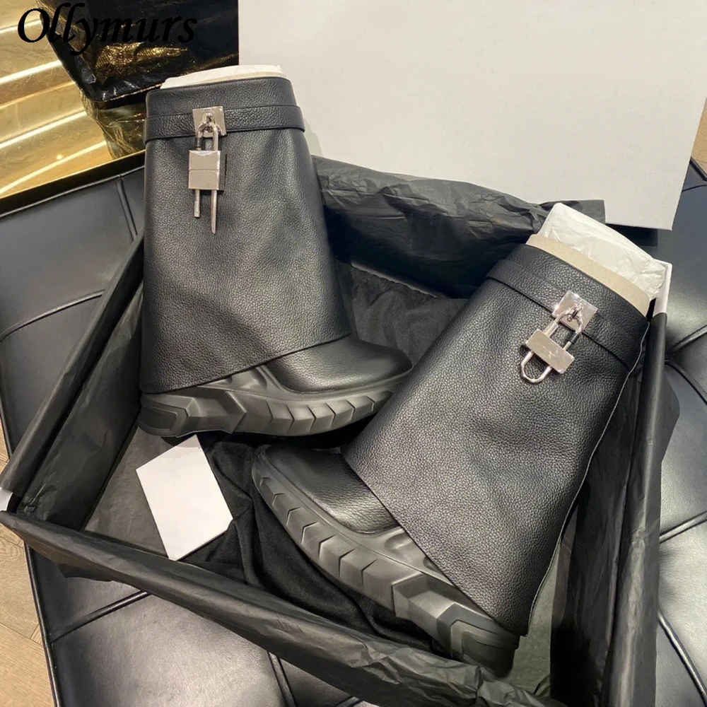 

European and American-style with metal buckle platform women's high-rise fashion boots