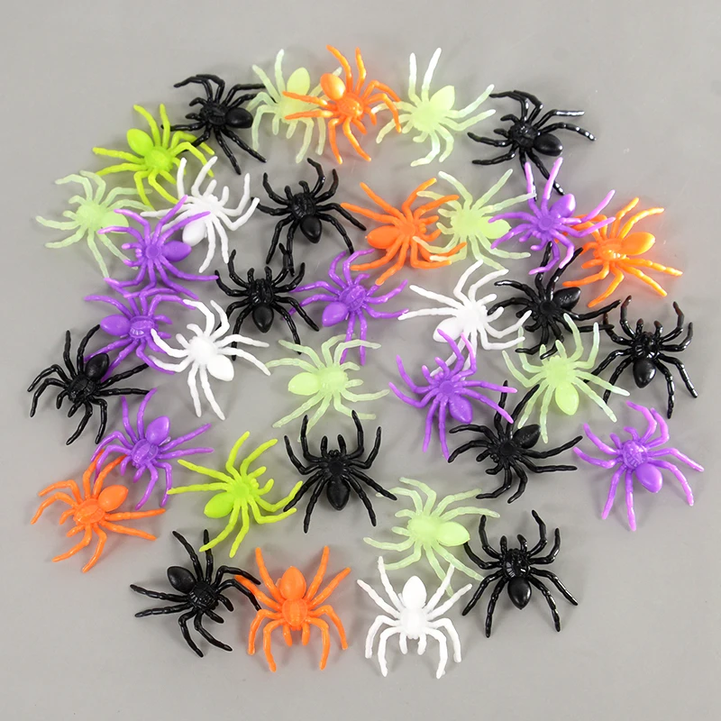 

10/36pcs Halloween Polychrome Spiders Bat Plastic Spider Haunted House Party Scene Horror Props Trick Toys Halloween Decorations